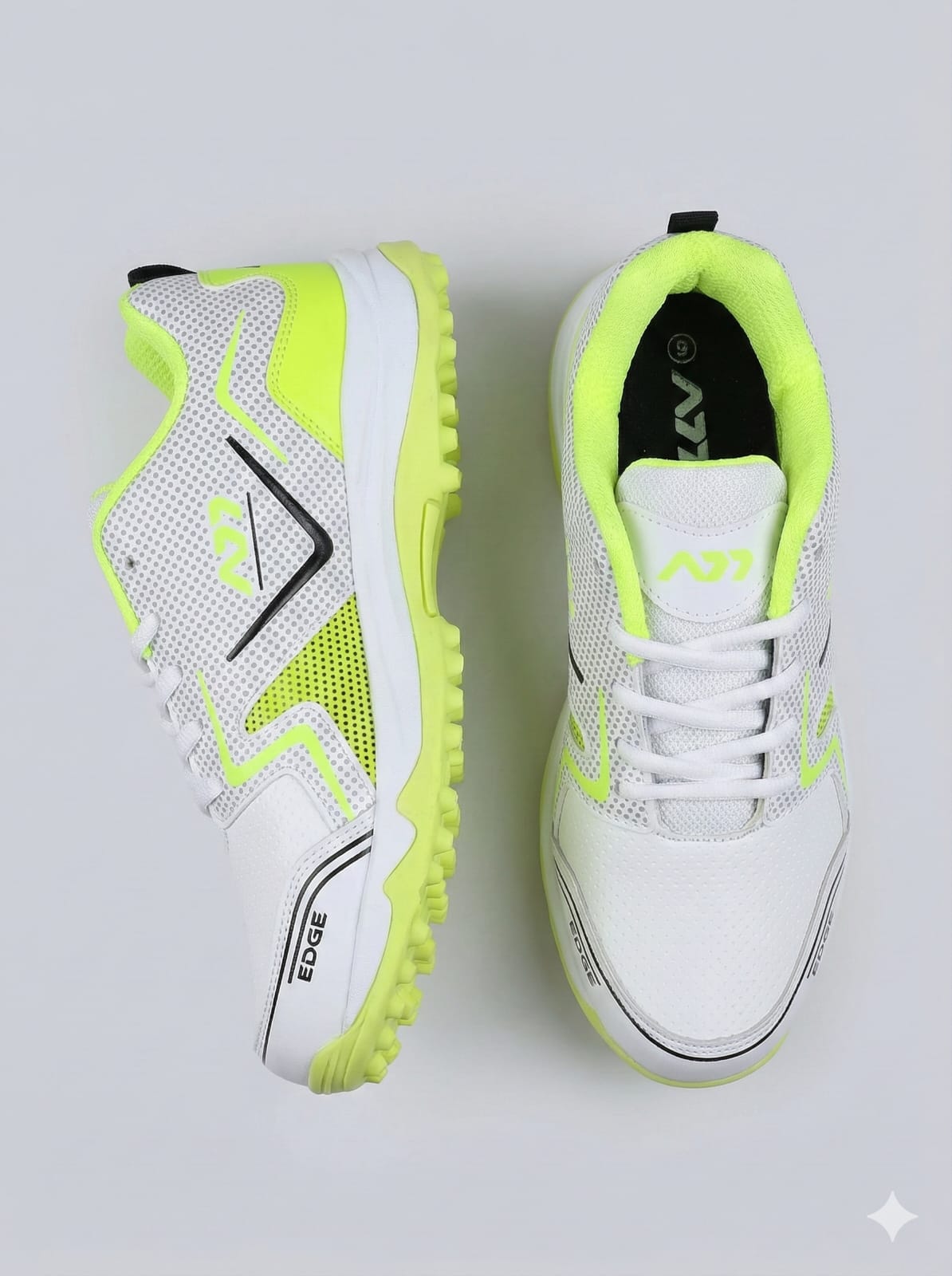 A77 | Sports | Shoes | Edge Studs