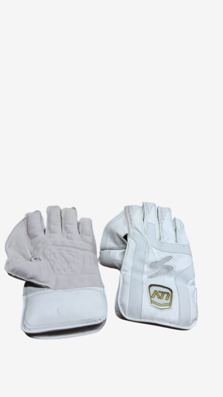 A77 Test White Wicket Keeping Gloves